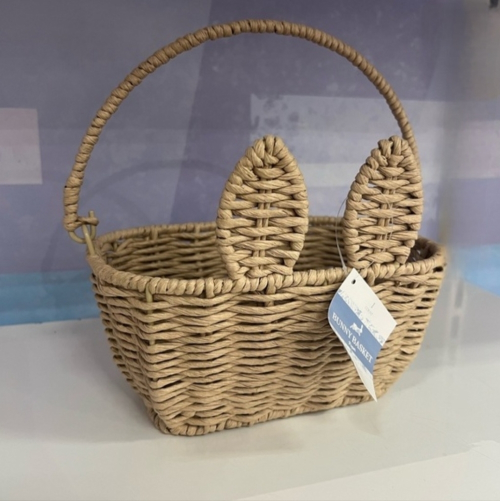 Small Wicker Woven Bunny Ears Basket